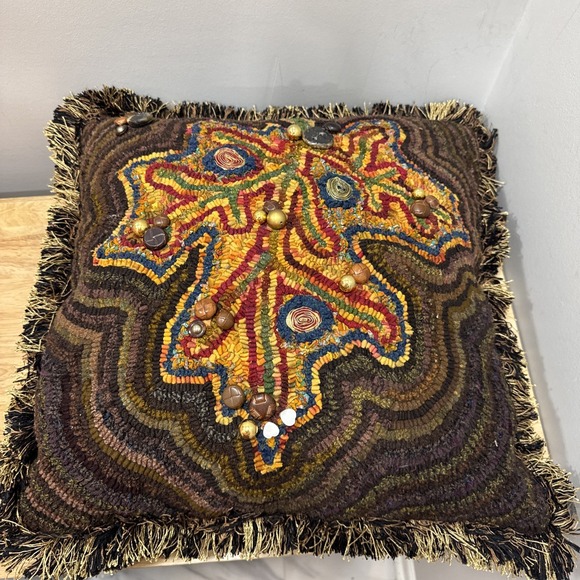 Primitive Country Hand Hooked‎ Pillow Brown Fringe Decor Down Feather Filled - Picture 2 of 7